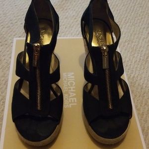 Michael kors wedges